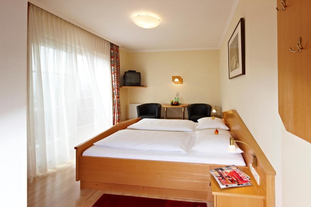 Pension Jageredt Nussbach Exterior foto